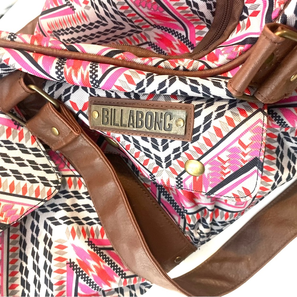 Billabong rolling duffel bag. Brand new.